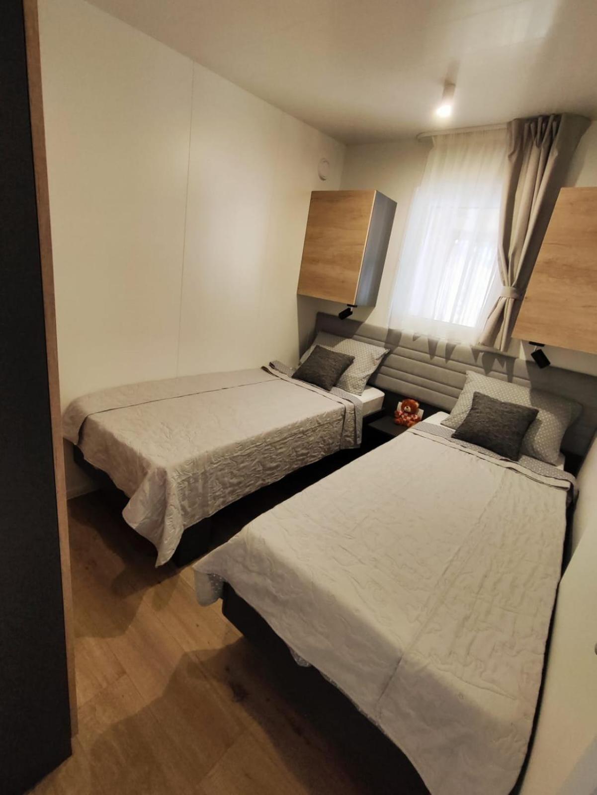 Mobile Home Kala Biograd Na Moru Luaran gambar